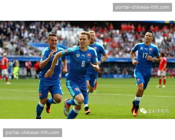 “比赛第87分钟，博洛尼亚门将斯科鲁普斯基连续两次神扑力保球门不失”