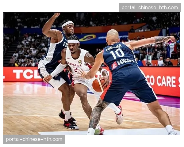 亚历山大连续135场得分20+，纪录稳得跟老钟表一样